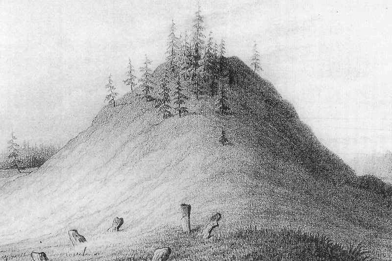 Anundshögen avmålad på 1840-talet med stenarna fällda och träd växande på toppen